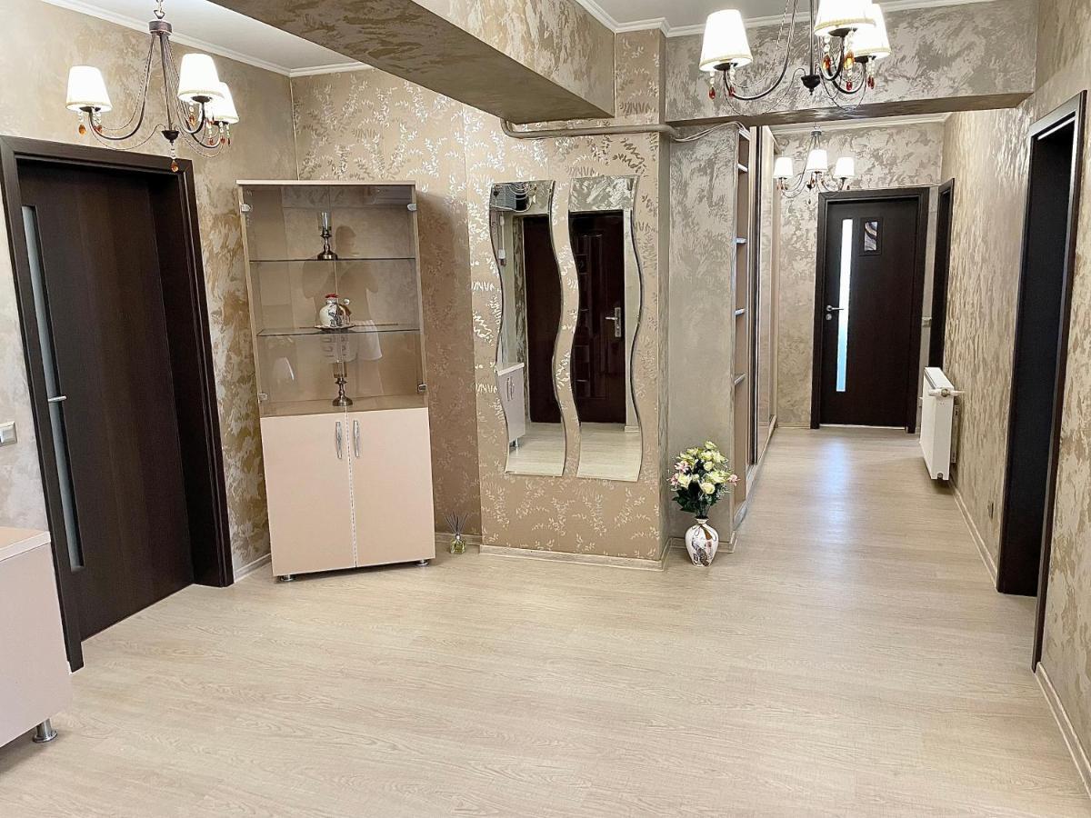 Dacia Residence Apartments Self Check-In Крайова Экстерьер фото