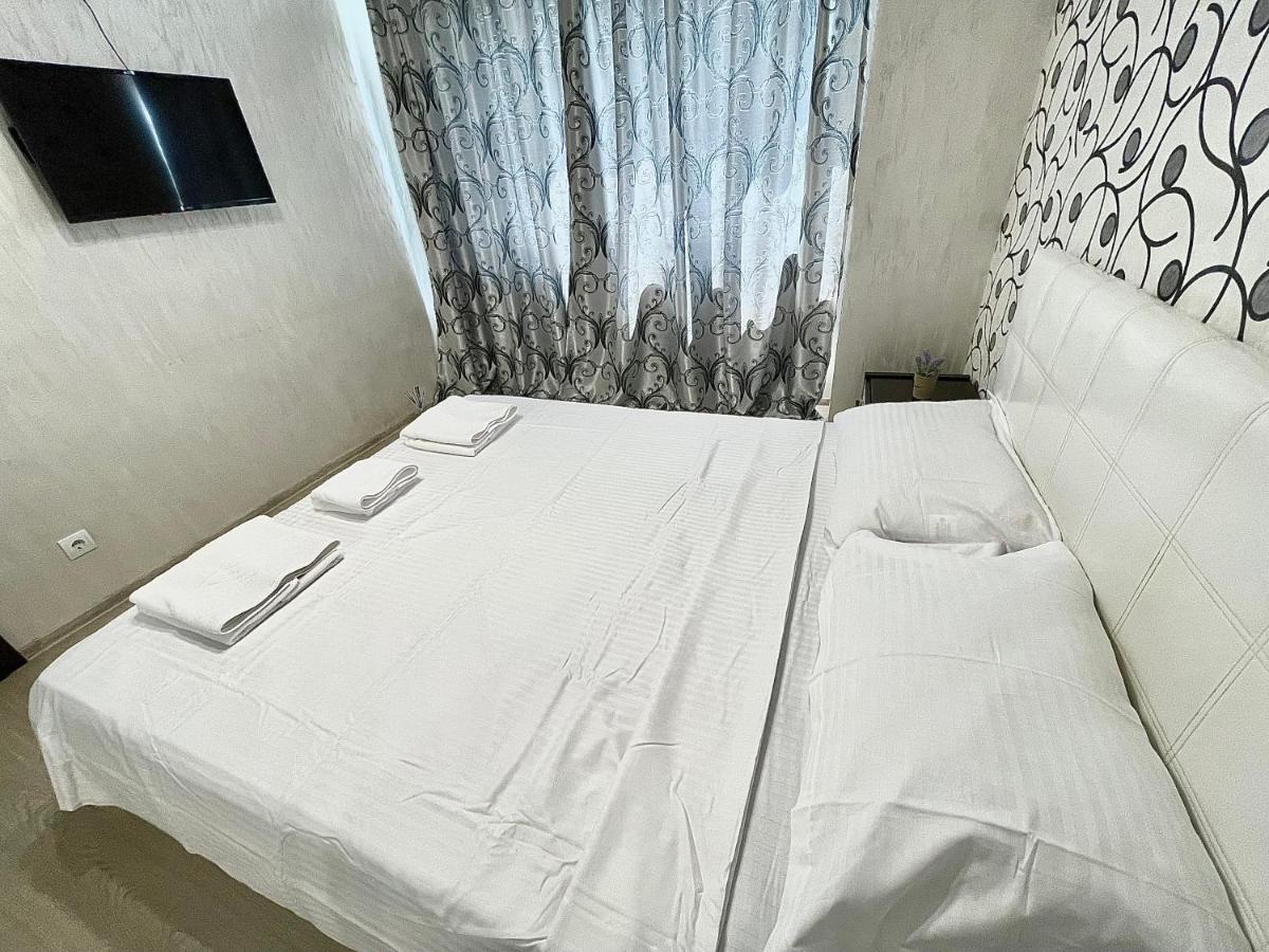 Dacia Residence Apartments Self Check-In Крайова Экстерьер фото